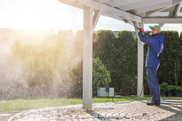 Best Pool Deck Cleaning in Bystrom, CA